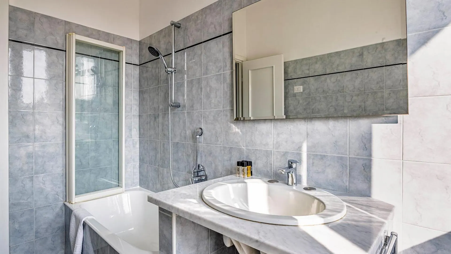 Apartament Sant'Ambrogio'S Retreat Mediolan